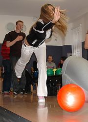 1112940304_zeleny_bowling.jpg