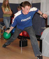 1112940456_zeleny_bowling.jpg