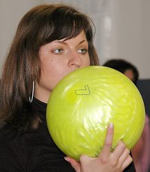 1112940492_zeleny_bowling.jpg