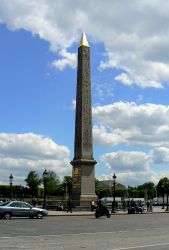 Egyptský obelisk